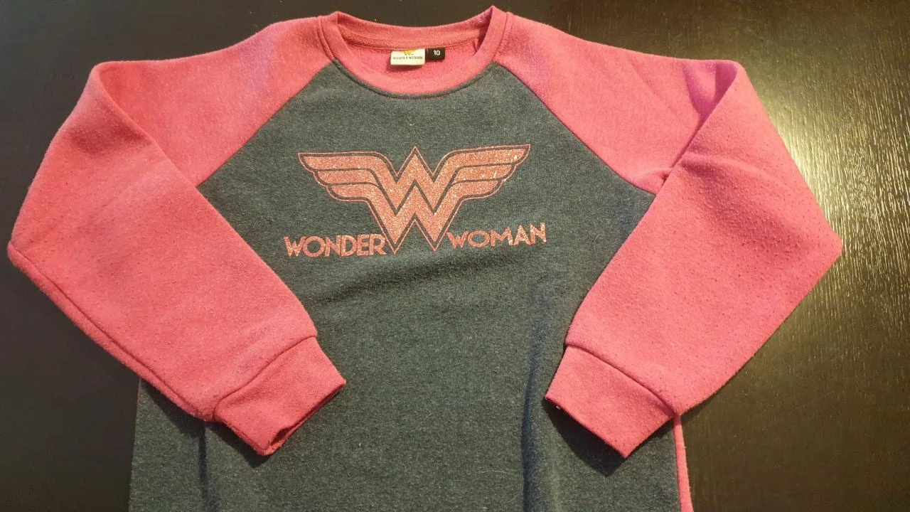 Sweatshirt Wonder Woman sem capuz